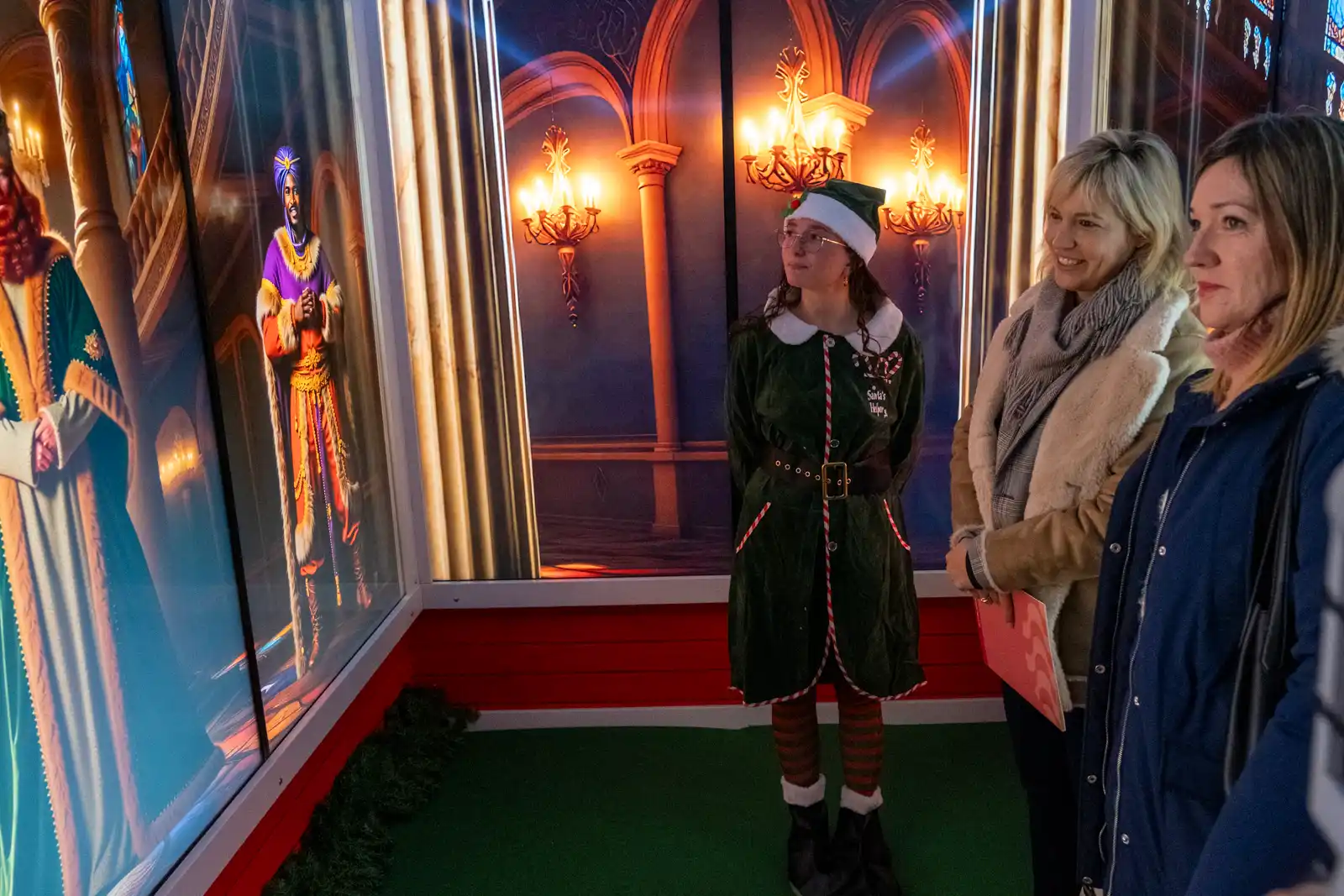 Montse Adan, concejala de Turismo, Promoción Económica y Comercio, durante la inauguración del Ascensor Mágico en la Plaça Verdaguer, Tarragona